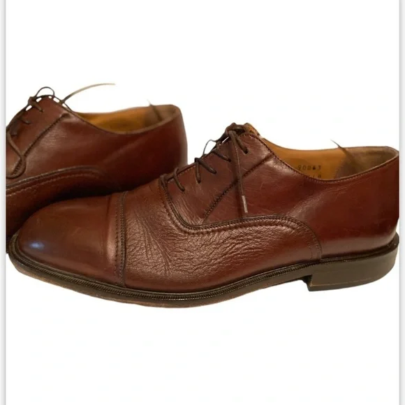 Florsheim Men CORBETTA Cap Toe Oxford Shoes in Size 9 D Cognac. - Picture 1 of 9